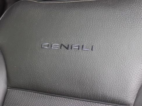 Used 2024 GMC Sierra 3500 Denali w/ Denali Reserve Package image 27