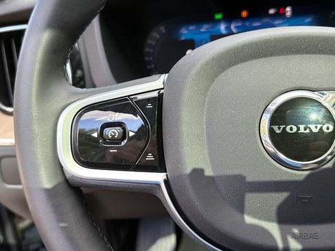 Used 2026 Volvo XC60 B5 Plus w/ Climate Package AWD/4WD image 12