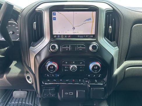 Used 2021 GMC Sierra 1500 SLT w/ SLT Premium Plus Package AWD/4WD image 13