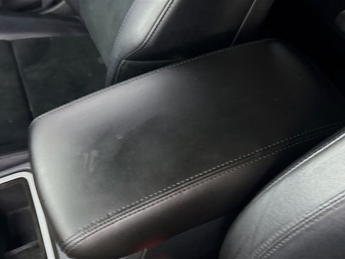 Used 2017 Jeep Grand Cherokee Altitude image 18