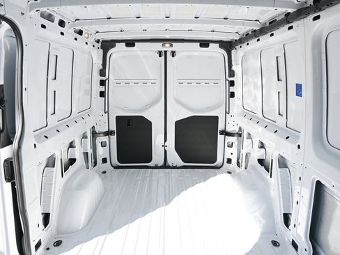 Used 2025 Mercedes-Benz Sprinter 2500 image 17