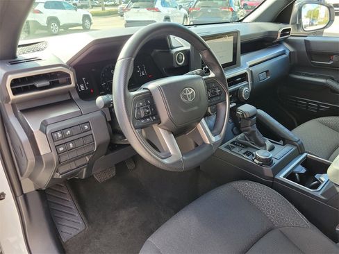 Used 2025 Toyota 4Runner SR5 image 14