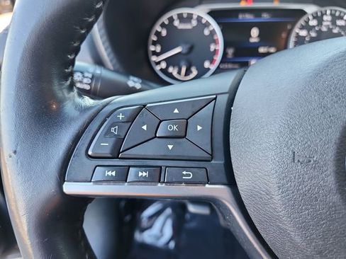 Used 2020 Nissan Sentra SV w/ Lighting Package image 23