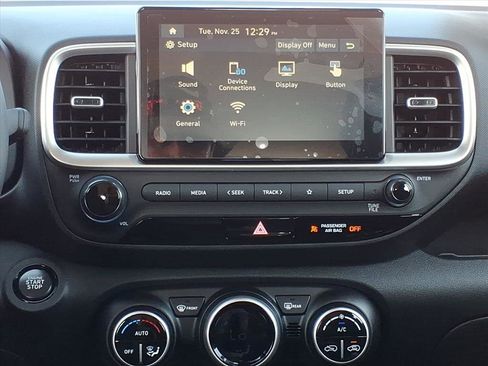 New 2026 Hyundai Venue SEL image 10