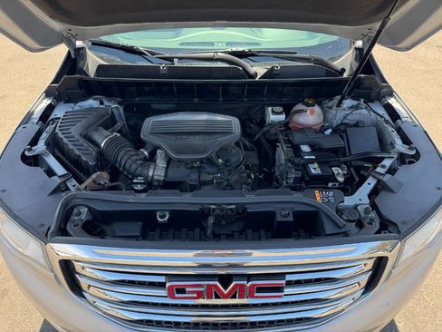 Used 2017 GMC Acadia SLE w/ Driver Alert Package I FWD image 25