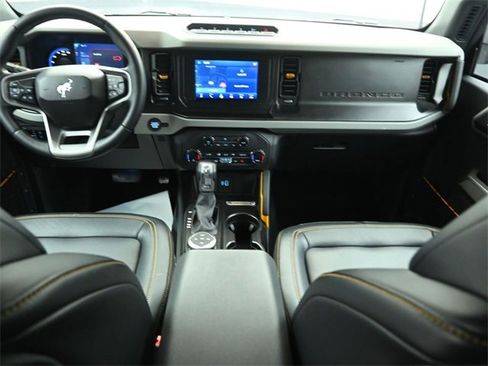 Certified 2023 Ford Bronco Badlands w/ Sasquatch Package image 22