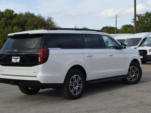 New 2025 Ford Expedition Max Active image 6