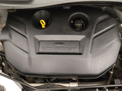 Used 2017 Ford Escape SE FWD image 30