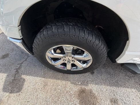 Used 2021 Ford F150 Lariat w/ Equipment Group 502A High AWD/4WD image 10