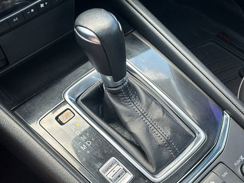 Used 2019 MAZDA CX-5 Touring image 24