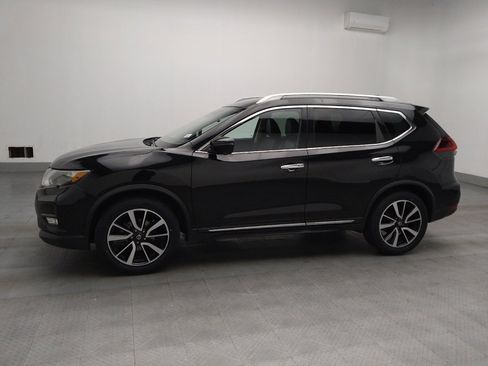 Used 2019 Nissan Rogue SL image 2
