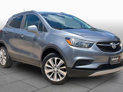 Used 2020 Buick Encore Preferred AWD/4WD image 3