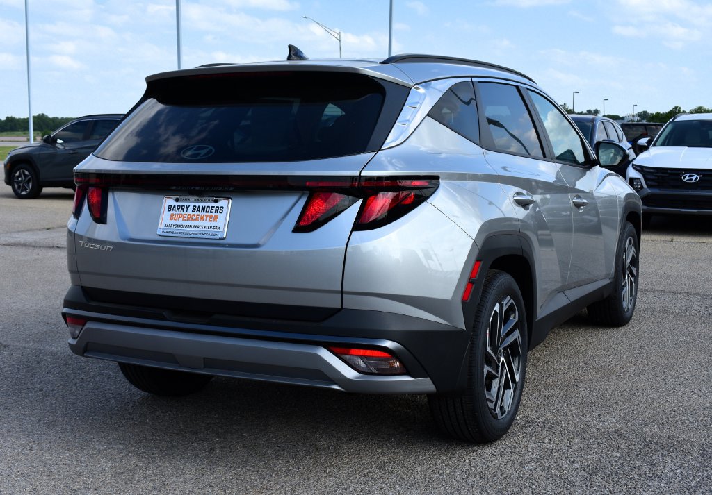 New 2026 Hyundai Tucson SEL Plus FWD image 3
