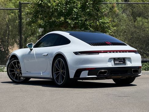 Certified 2021 Porsche 911 Carrera RWD image 3