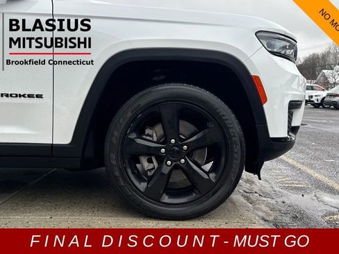 Used 2021 Jeep Grand Cherokee L Laredo image 8