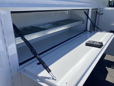 New 2024 GMC Savana 3500 w/ Power Convenience Package image 16