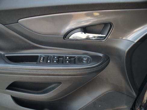 Used 2021 Buick Encore Preferred FWD image 24