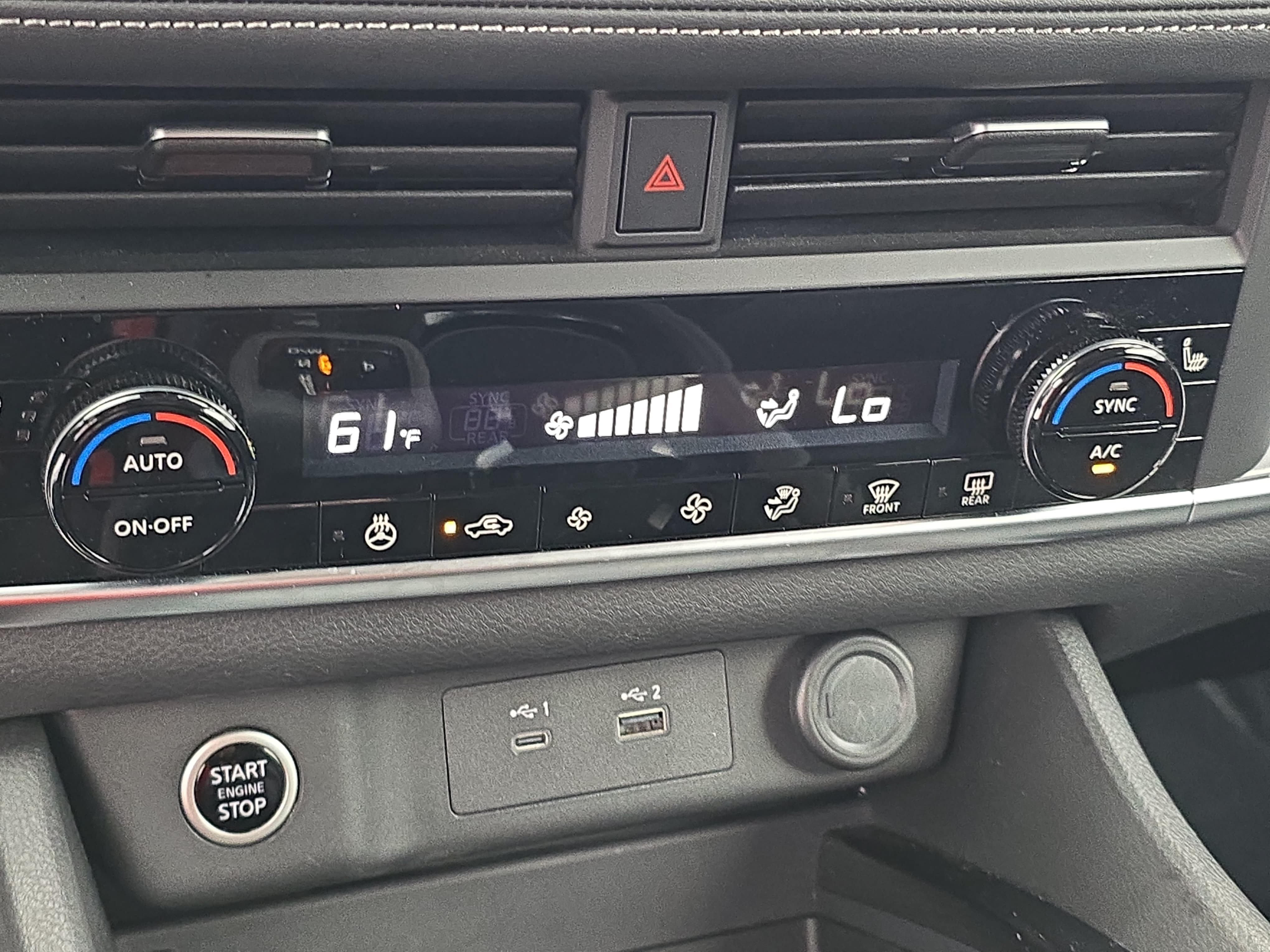 Certified 2023 Nissan Rogue SV w/ SV Premium B Package FWD image 23