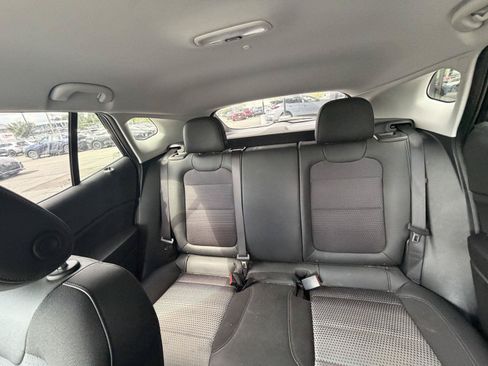 Used 2025 Chevrolet Trax LT w/ Driver Confidence Package FWD image 24