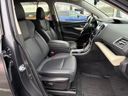 Used 2022 Subaru Ascent Limited image 18