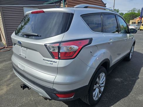 Used 2017 Ford Escape Titanium AWD/4WD image 9