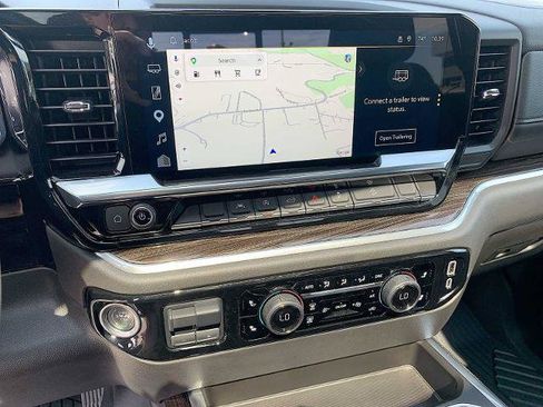 Certified 2025 Chevrolet Silverado 1500 LT Trail Boss w/ Convenience Package II AWD/4WD image 13