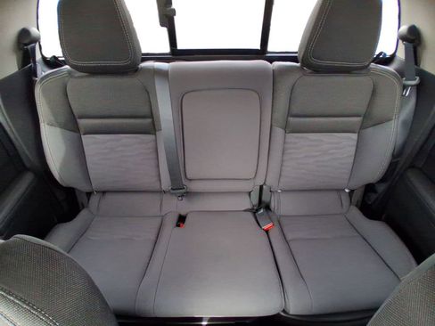 Used 2023 Nissan Frontier SV w/ SV Convenience Package image 12