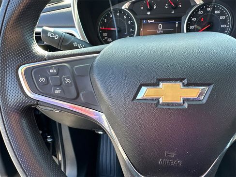 Used 2019 Chevrolet Equinox LT image 25