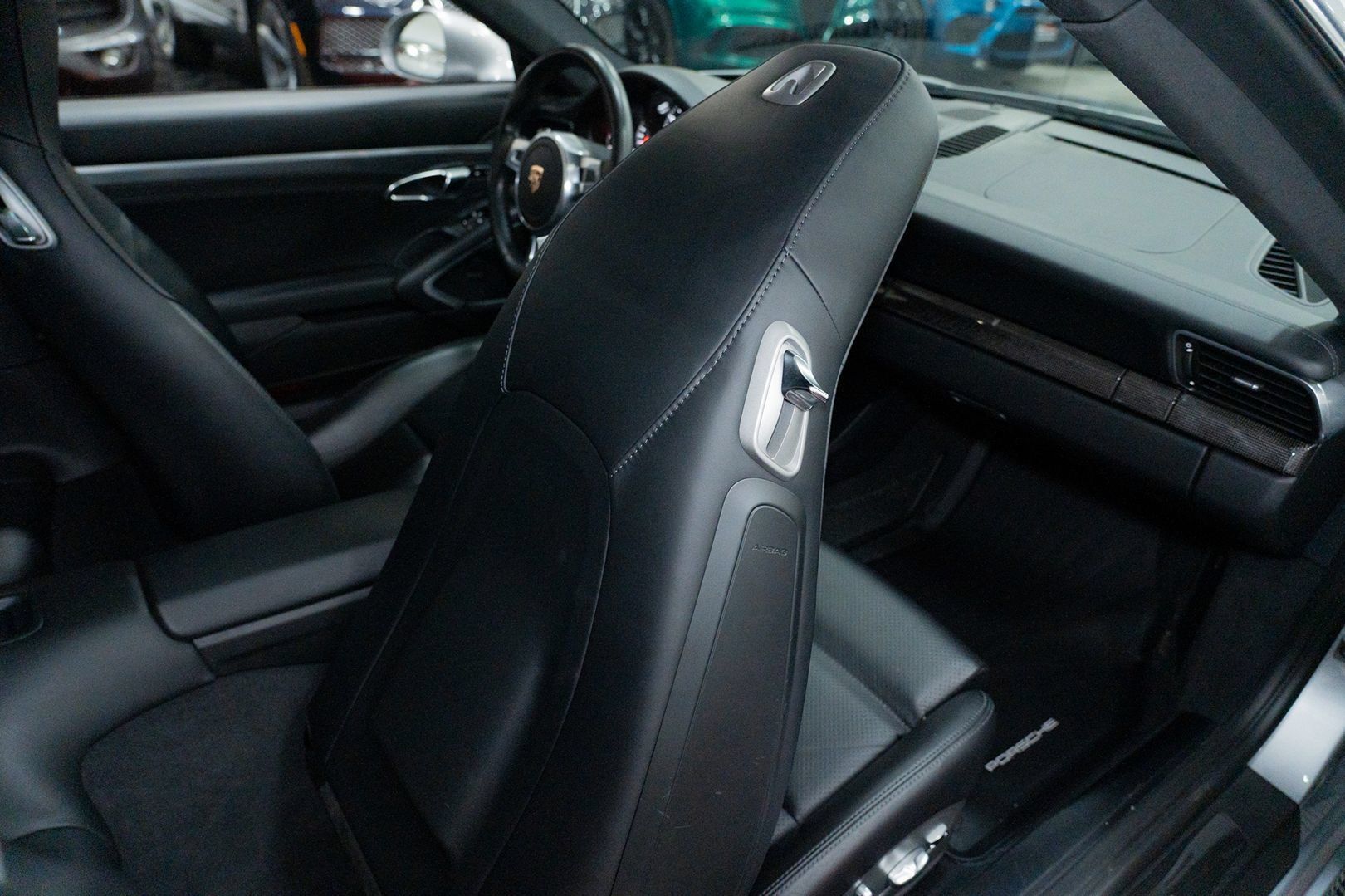 Used 2014 Porsche 911 Turbo AWD/4WD image 31