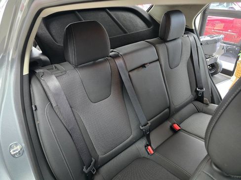 Used 2023 Buick Encore GX Select w/ Safety Package II image 25