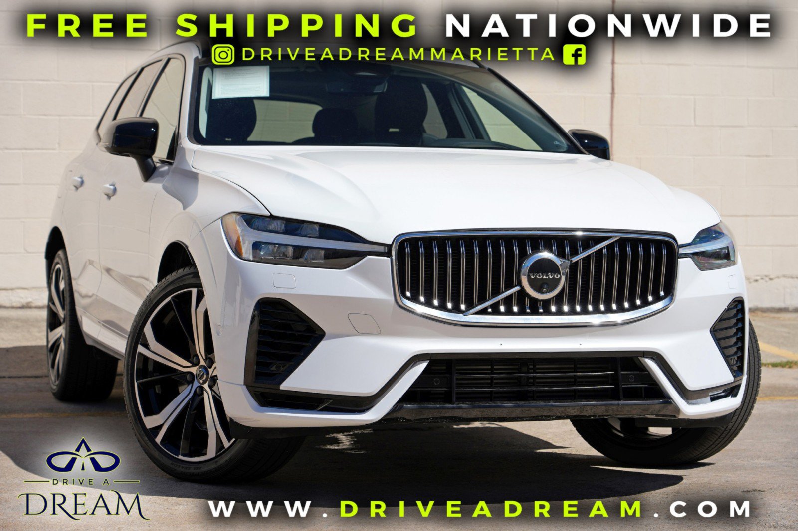 Used 2024 Volvo XC60 T8 Ultimate w/ Protection Package Premier AWD/4WD image 2