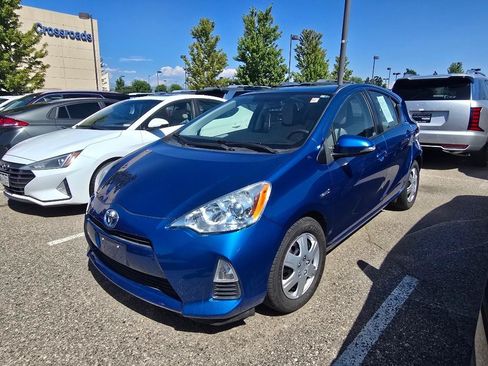 Used 2013 Toyota Prius C One FWD image 1
