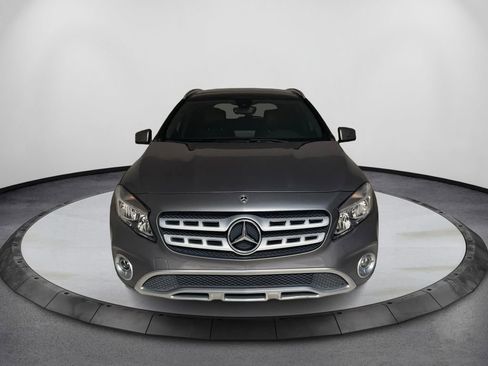 Used 2018 Mercedes-Benz GLA 250 4MATIC image 2