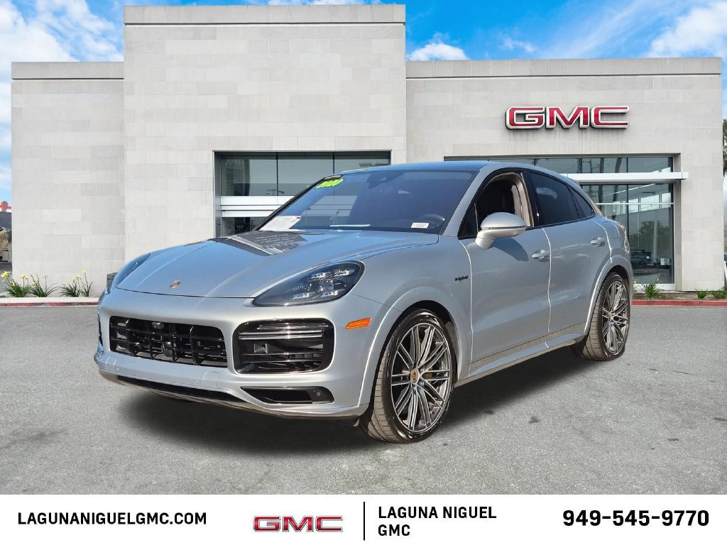 Used 2020 Porsche Cayenne Turbo S AWD/4WD image 1