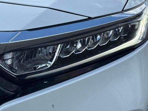 Used 2020 Honda Accord EX image 10