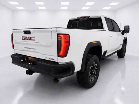 Used 2025 GMC Sierra 2500 AT4X AWD/4WD image 12