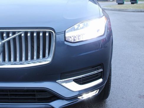 Used 2025 Volvo XC90 B5 Core image 37