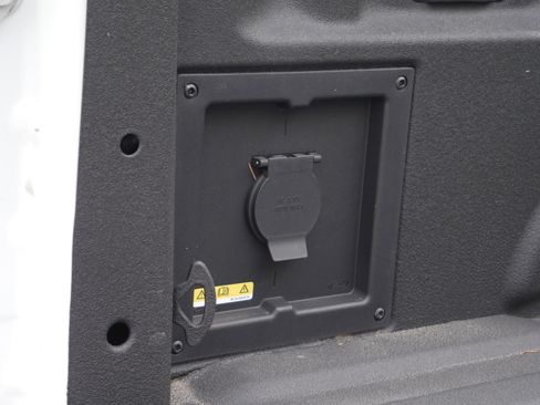 Certified 2023 Ford F150 Lariat image 25