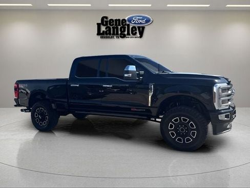 Used 2024 Ford F250 Platinum AWD/4WD image 14