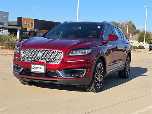Used 2019 Lincoln Nautilus Reserve image 3
