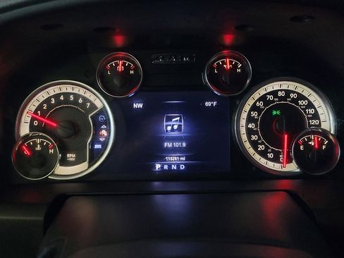 Used 2017 RAM 1500 Big Horn image 23