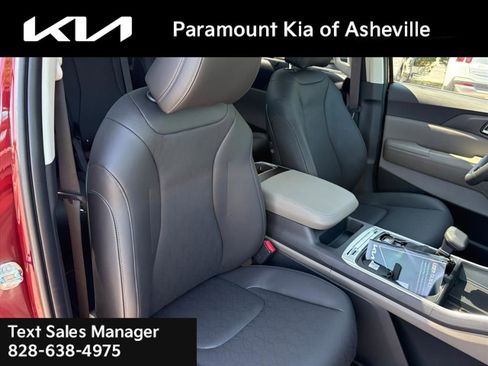 New 2026 Kia Carnival SX image 21