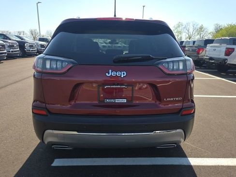 Used 2019 Jeep Cherokee Limited FWD image 9