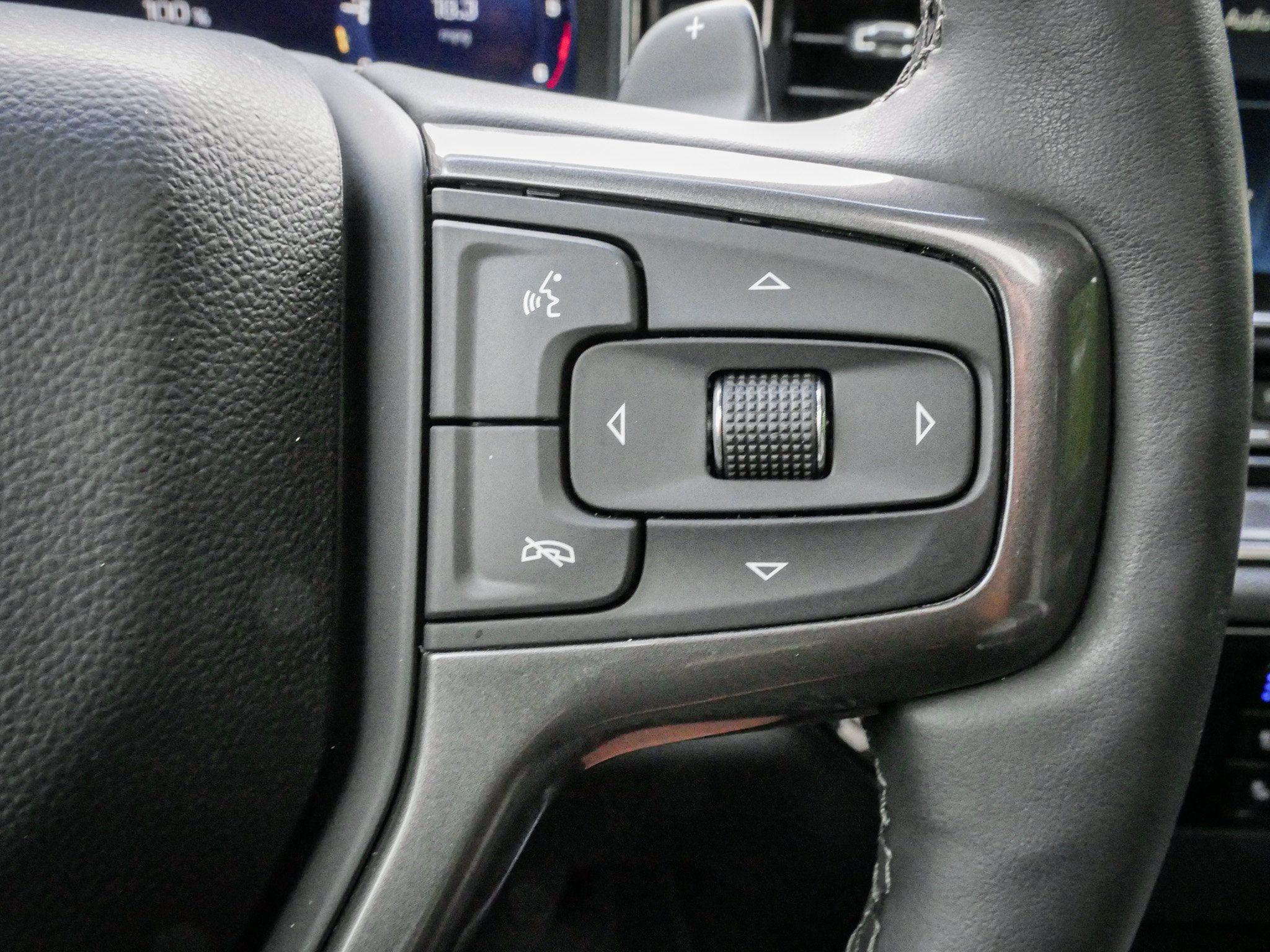 Used 2026 Chevrolet Silverado 1500 ZR2 w/ Dark Appearance Package AWD/4WD image 20