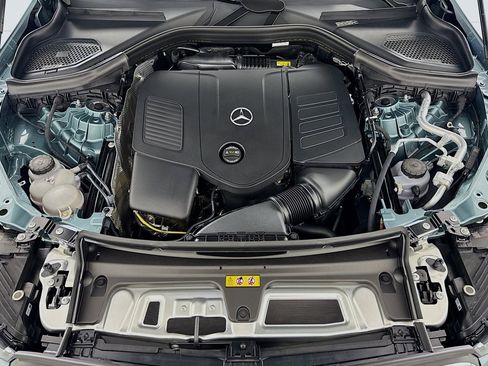 New 2026 Mercedes-Benz GLC 300 image 10