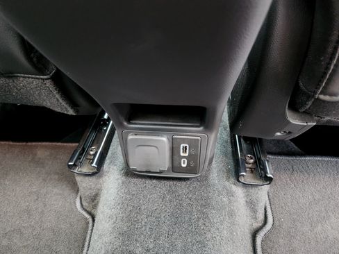 Used 2025 Buick Encore GX Avenir w/ Avenir Technology Package AWD/4WD image 48
