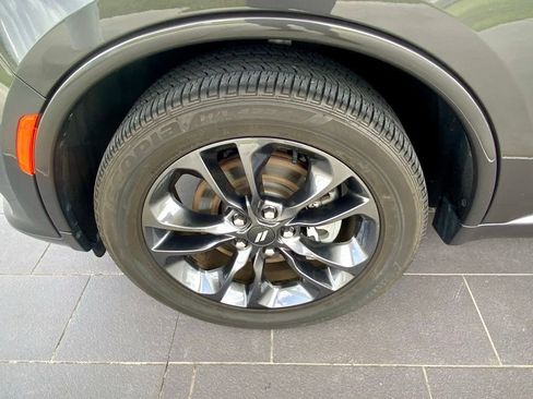 Used 2024 Dodge Durango GT w/ Blacktop Package RWD image 10
