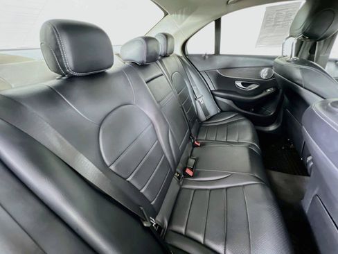 Used 2017 Mercedes-Benz C 300 4MATIC Sedan image 26