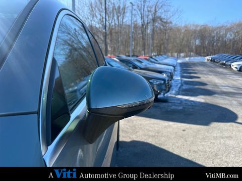 Certified 2025 Mercedes-Benz GLC 300 4MATIC image 11