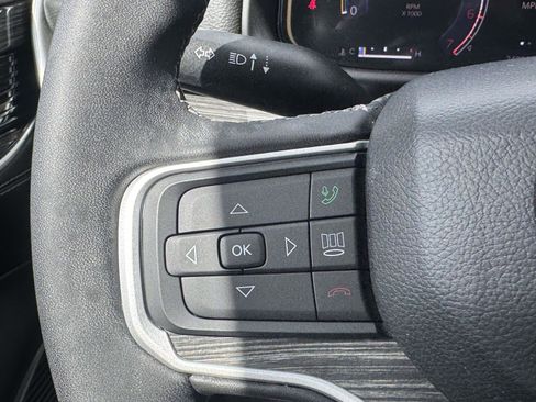 Used 2022 Jeep Wagoneer Series III w/ Flexible Seating Group AWD/4WD image 20
